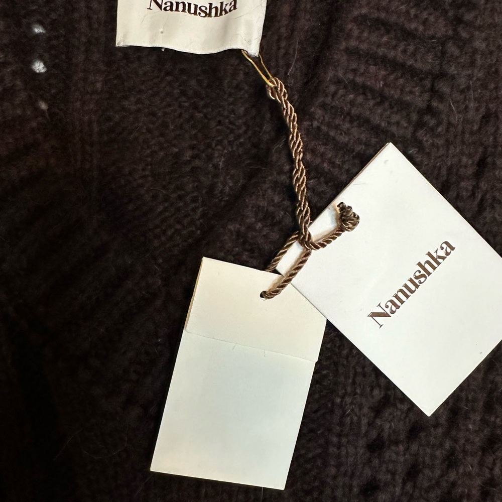 NWT! NANUSHKA ARWAN CHUNKY CABLE KNIT - Picture 4 of 7
